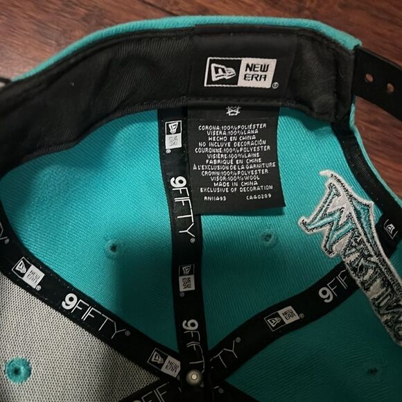 Florida Marlins Teal Black Cooperstown AC New Era 59Fifty Fitted  Hat - LIKE NEW - Picture 2 of 3